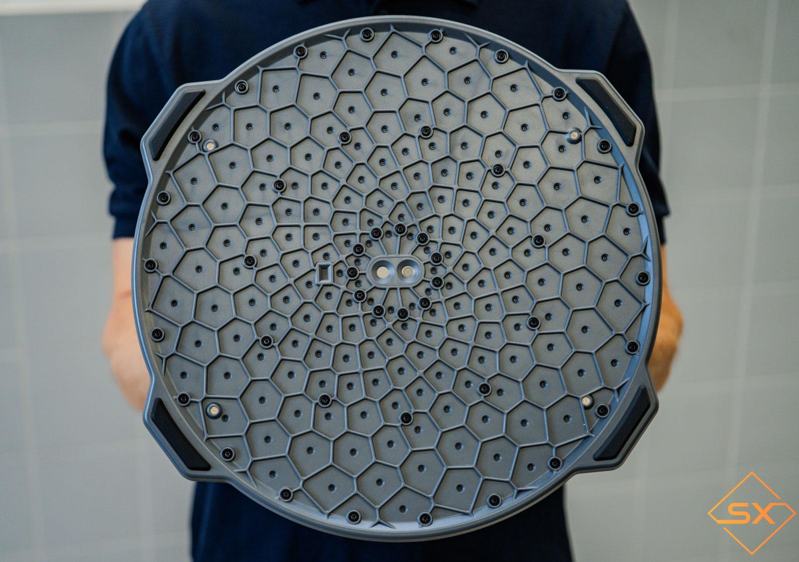 DSC07047_cut_MitLogo